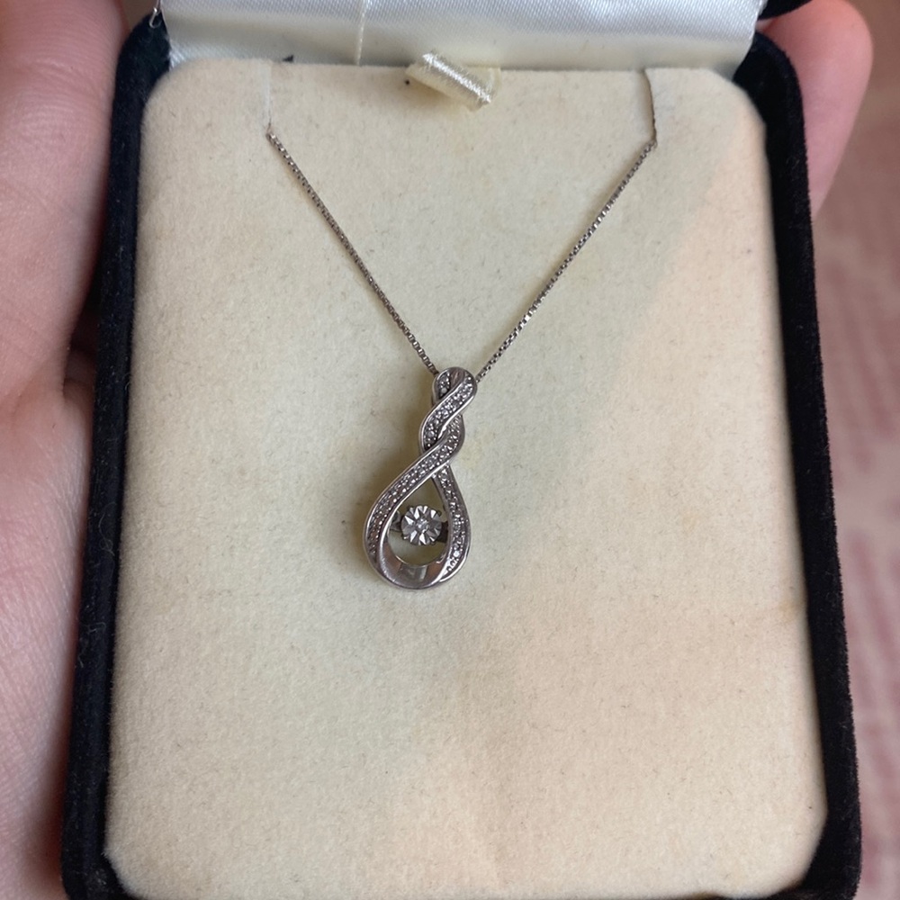 Kay Jewlers Necklace